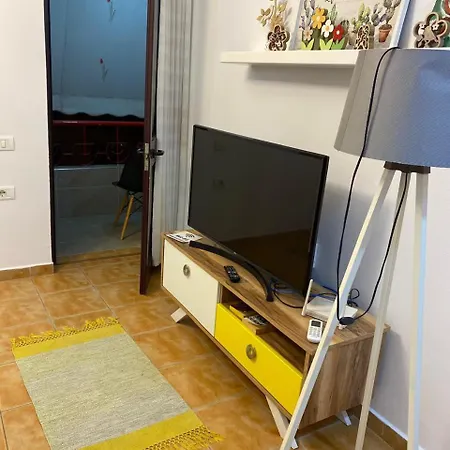 Juli's Pazari Nest Apartment *