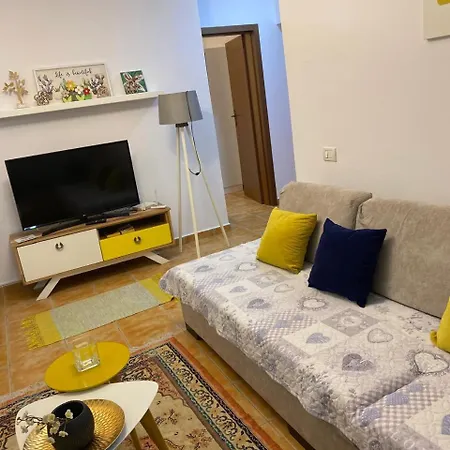 Apartment Juli's Pazari Nest *