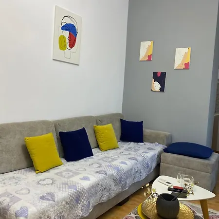 Апартаменты Juli's Pazari Nest *